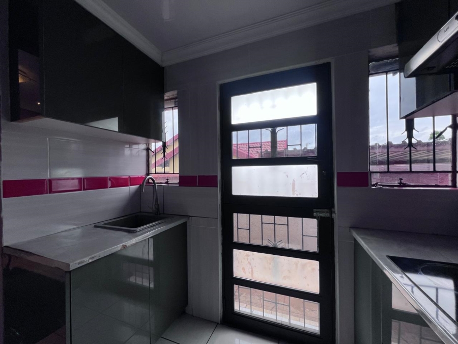 3 Bedroom Property for Sale in Tlhabane West North West
